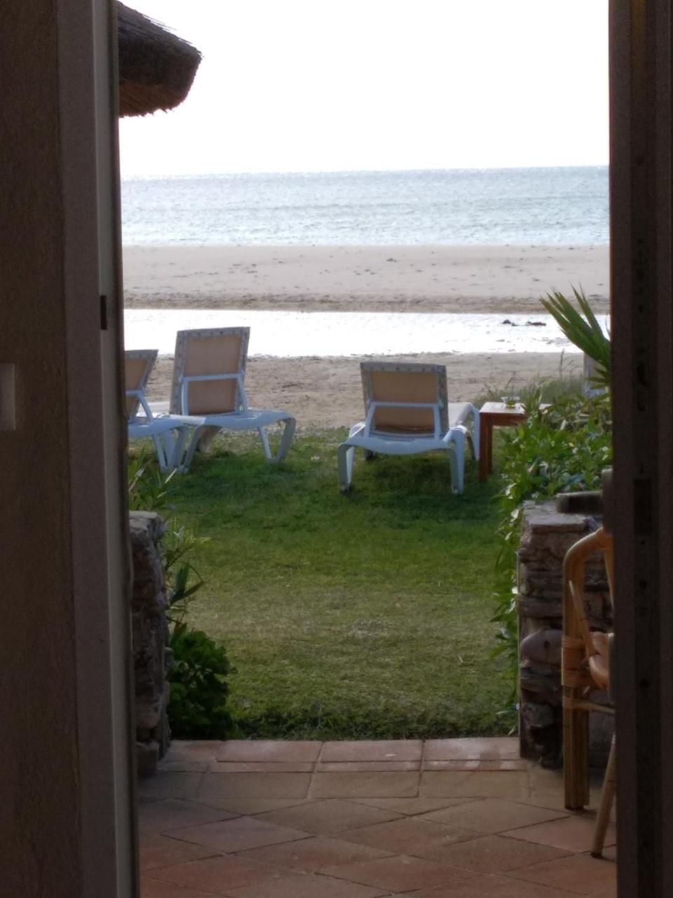 Beach Hotel Dos Mares Тарифа Экстерьер фото